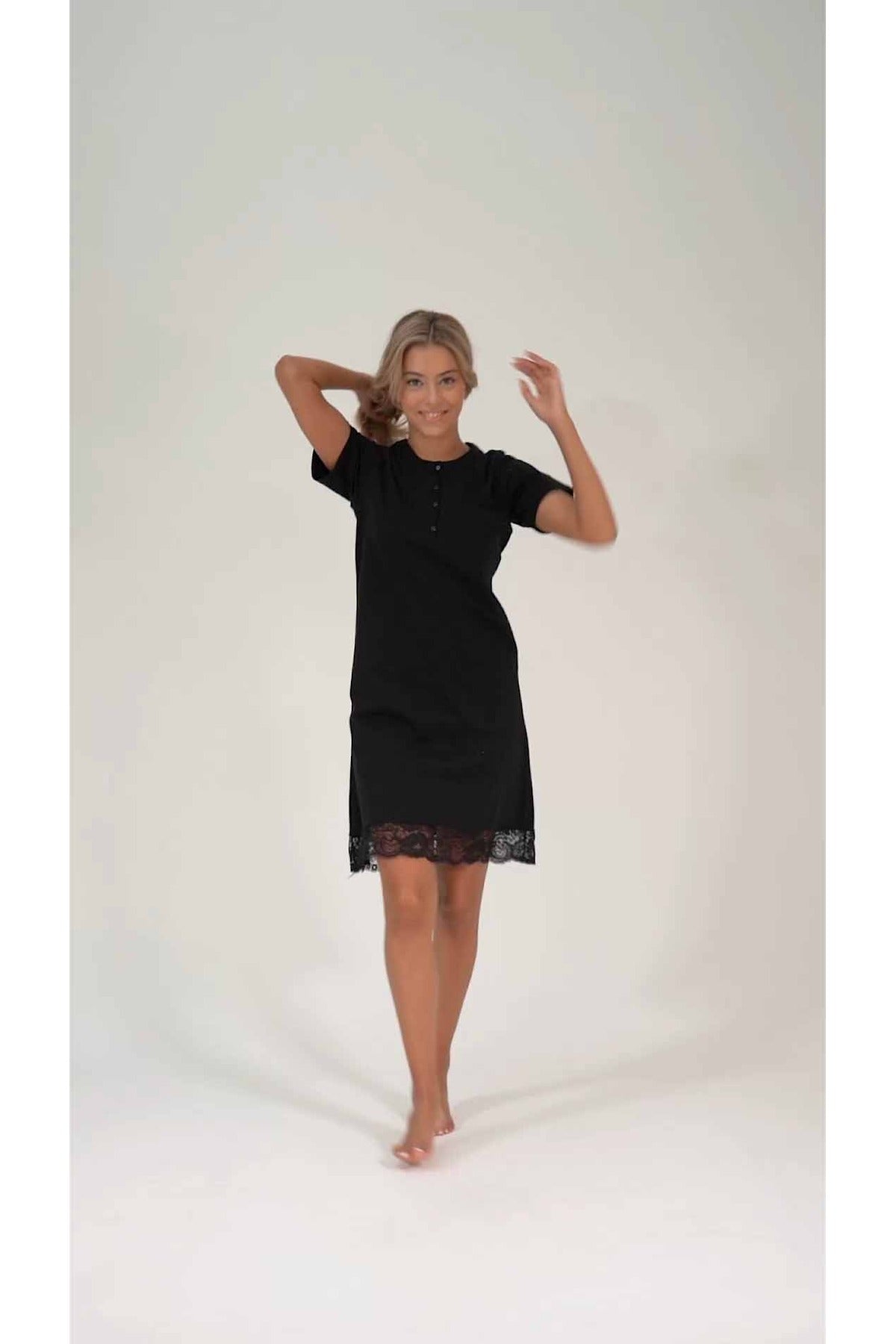 Woman Supreme Buttoned Short Sleeve Lace Detail Dark Tunic