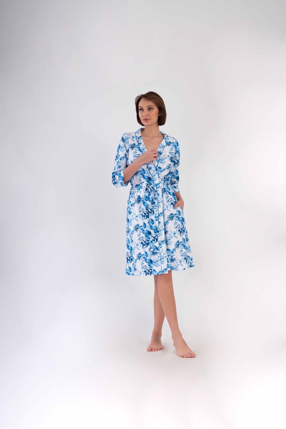 Woman Supreme Marin Poor Sleeve Pocket Detail Dressing Gown