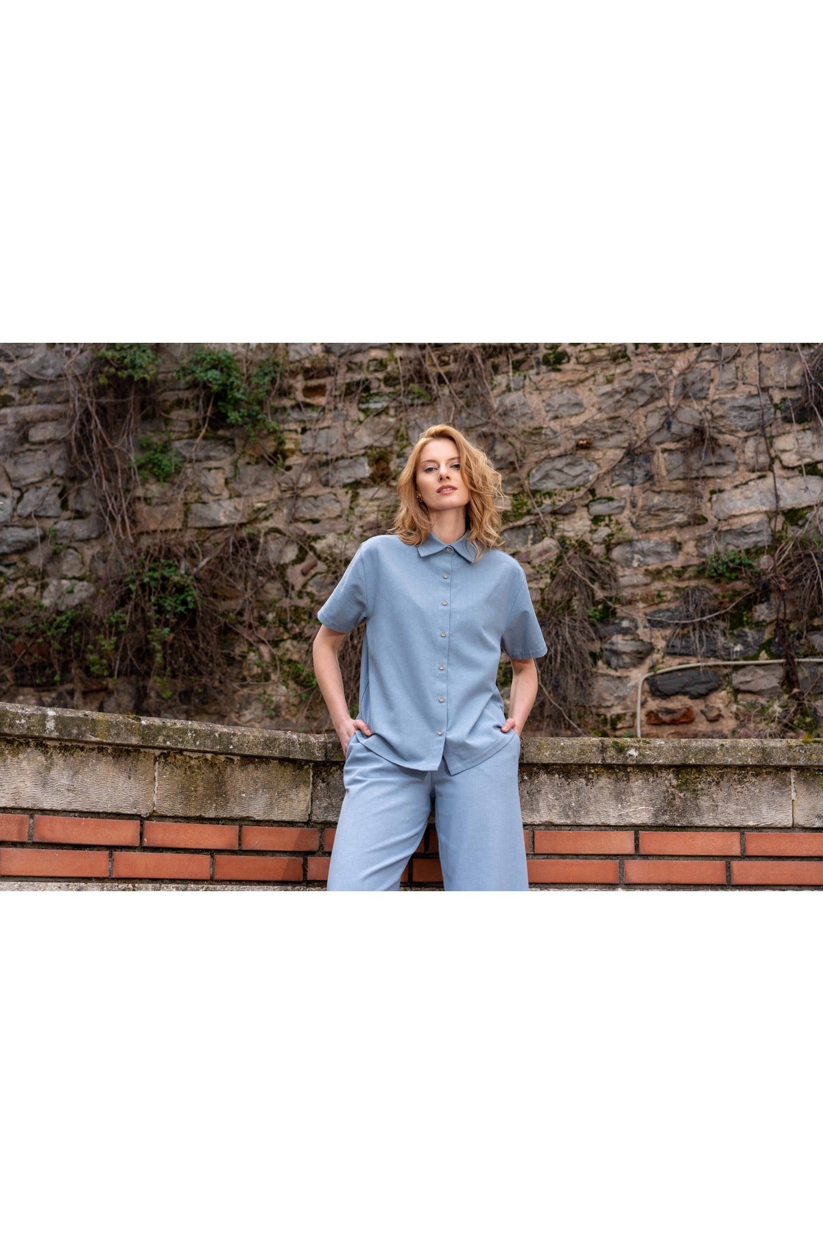 Woman Short Sleeve Buttoned Wrist Length Pants Set